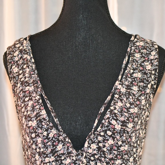 American Eagle Outfitter Blouse Size Medium - Picture 6 of 13